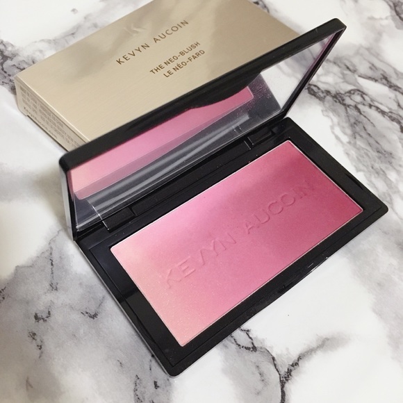 kevyn aucoin neo blush grapevine
